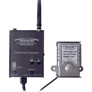 Intercomunicador Inalámbrico UHF / Alcance 2 km (1.2 mi) / 2 Watts / 10 Canales / Espaciado 12.5 kHz / Bocina 1000 mW