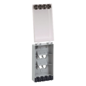 Placa de Pared Vertical / IP56 / 4 Módulos Mini-Com / Policarbonato / Color Claro