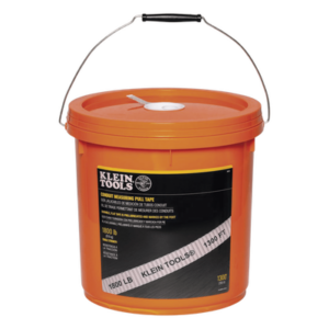 Cinta de Tracción Plana Prelubricada / 396 m (1300 pies) / Resistencia 816 kg / Cubeta con Tapa