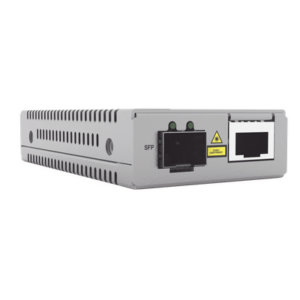 Convertidor de medios SFP+ a 10G RJ45 / Baja latencia 802.1Q / Paquetes jumbo 10 KB / Diseño compacto / Alimentación 12 VCC / TAA
