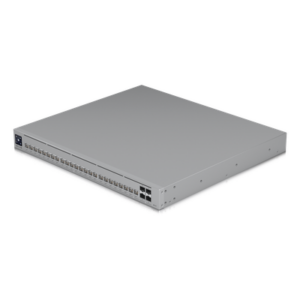 Switch Capa 3 / 24 Puertos PoE++ / 22x 2.5 GbE, 2x 10 GbE / 4x SFP+ 10G / 600W PoE / Etherlighting / 1U Rack