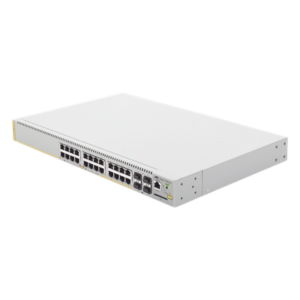 Switch PoE+ Administrable Capa 3 / 24 Puertos Gigabit + 4 SFP / 370 W PoE+ / 56 Gbps / 41.7 Mpps