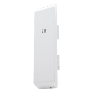 CPE airMAX / 2.4 GHz / 150 Mbps / Antena 11 dBi / 2x2 MIMO / PoE 24V / -30°C a 75°C