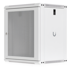 Gabinete Rack 12U / Montaje en Pared / Profundidad 450 mm (17.7") / Puerta Perforada / Ventilación Integrada 50 dB(A) / Paneles con Llave