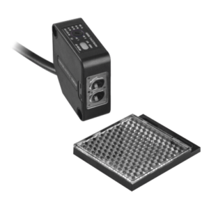 Detector Fotoeléctrico / Alcance Ajustable 0-7 m (0-23 ft) / Salida Relevador 24 VCC @ 3A / IP65 / LED de Alineación / 12-24 VCC