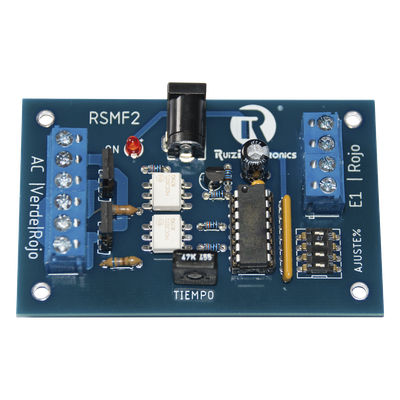 Tarjeta de Control para Semáforos / Gestión Aleatoria de Estados / Tiempo Ajustable 0.5-10 s / Contacto Seco / 12 VCC 500 mA / Modo Siempre Rojo