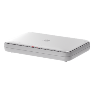 Router Empresarial / 1 puerto Combo GE/SFP WAN / 4 puertos GE WAN/LAN / Rendimiento 1 Gbps / VPN multisoporte / Balanceo de cargas / Hasta 200 clientes