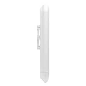 CPE de 5 GHz / 450 Mbps / Antena Panel 16 dBi / 24V PoE / Rango -40°C a 70°C / 0.84 x 2.77 x 0.10 ft