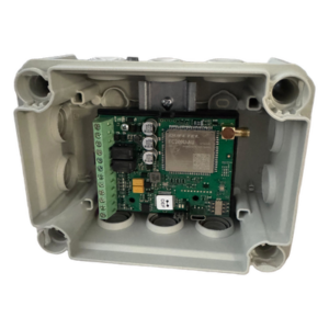 Controlador Remoto 4G / Activación por APP o Llamada / 2000 Usuarios / Caja NEMA IP67 / Doble Relé NO/NC / Registro 1000 Eventos