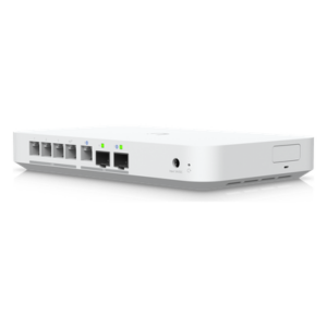 Cloud Gateway / 10G / 4x 2.5GbE / 1x 10G SFP+ / 50 Dispositivos / 500 Clientes / 3.28 ft x 3.28 ft